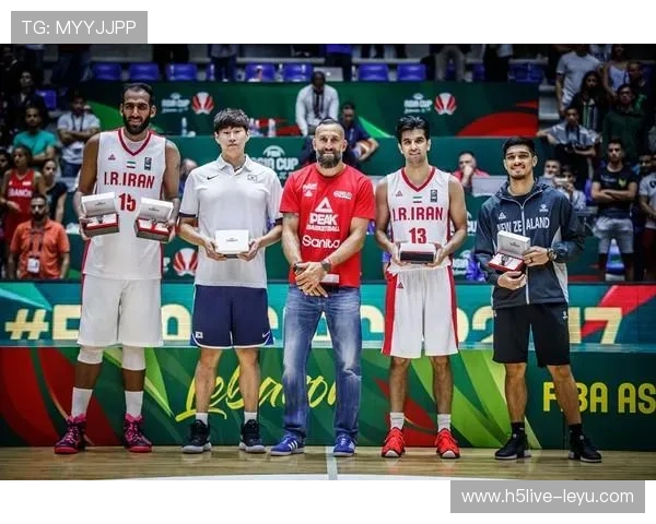 欧篮联MVP争夺激烈，各大球星全力以赴！